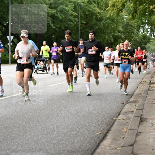 06.09.2026 - CURREX Alsterlauf Dr. Thomas Lammeyer http://msf.ph/oto/10114150 06.09.2026 09:06:56 Laufen 5, 6113, 2411, 8228, 5699, 5697, 5341 meine-sportfotos.de