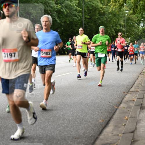 06.09.2026 - CURREX Alsterlauf Dr. Thomas Lammeyer http://msf.ph/oto/10114227 06.09.2026 09:07:08 Laufen 5402, 563, 3197, 4970, 2953, 5175, 6123 meine-sportfotos.de