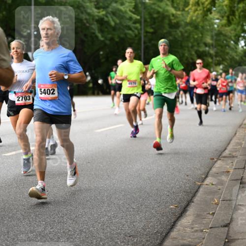 06.09.2026 - CURREX Alsterlauf Dr. Thomas Lammeyer http://msf.ph/oto/10114229 06.09.2026 09:07:08 Laufen 3197, 2703, 5402, 4970 meine-sportfotos.de