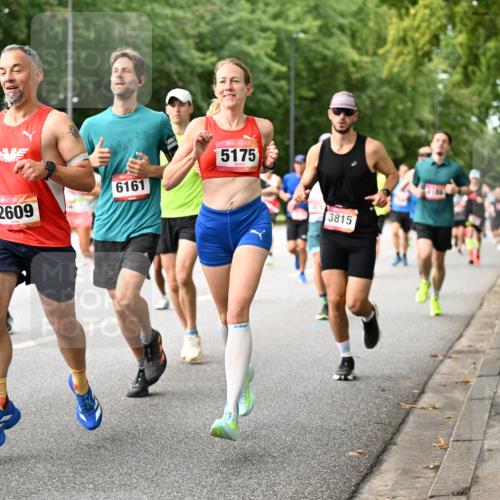 06.09.2026 - CURREX Alsterlauf Dr. Thomas Lammeyer http://msf.ph/oto/10114278 06.09.2026 09:07:16 Laufen 2907, 2609, 6161, 5175, 3815 meine-sportfotos.de