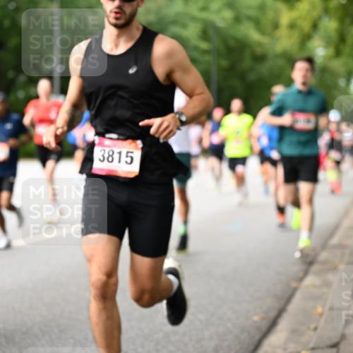 06.09.2026 - CURREX Alsterlauf Dr. Thomas Lammeyer http://msf.ph/oto/10114286 06.09.2026 09:07:17 Laufen 3815 meine-sportfotos.de