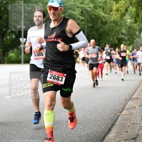 06.09.2026 - CURREX Alsterlauf Dr. Thomas Lammeyer http://msf.ph/oto/10114316 06.09.2026 09:07:21 Laufen 3898, 5365, 2683, 1 meine-sportfotos.de