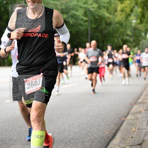 06.09.2026 - CURREX Alsterlauf Dr. Thomas Lammeyer http://msf.ph/oto/10114318 06.09.2026 09:07:22 Laufen 2683, 1 meine-sportfotos.de