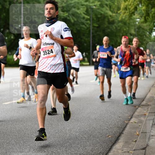 06.09.2026 - CURREX Alsterlauf Dr. Thomas Lammeyer http://msf.ph/oto/10114349 06.09.2026 09:07:26 Laufen 4579, 3524, 2081, 6105 meine-sportfotos.de