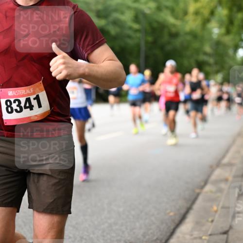 06.09.2026 - CURREX Alsterlauf Dr. Thomas Lammeyer http://msf.ph/oto/10114368 06.09.2026 09:07:29 Laufen 8341 meine-sportfotos.de