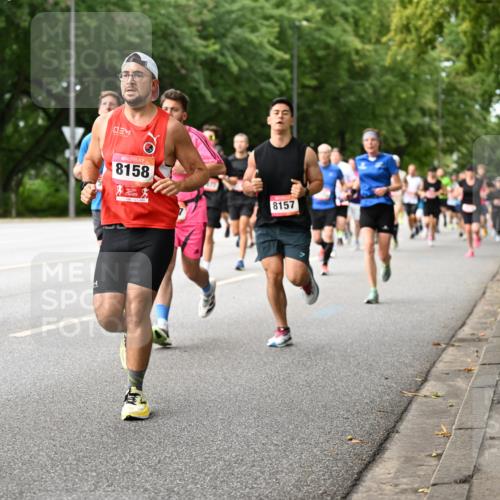 06.09.2026 - CURREX Alsterlauf Dr. Thomas Lammeyer http://msf.ph/oto/10114383 06.09.2026 09:07:31 Laufen 4142, 8158, 8157 meine-sportfotos.de