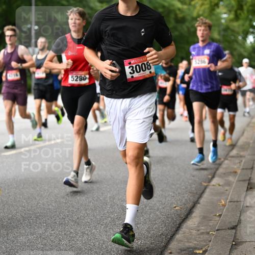 06.09.2026 - CURREX Alsterlauf Dr. Thomas Lammeyer http://msf.ph/oto/10114428 06.09.2026 09:07:40 Laufen 618, 5280, 3008, 5286 meine-sportfotos.de