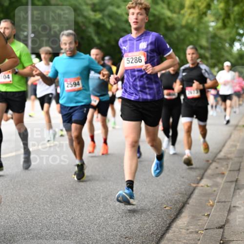 06.09.2026 - CURREX Alsterlauf Dr. Thomas Lammeyer http://msf.ph/oto/10114434 06.09.2026 09:07:41 Laufen 280, 5286, 1104, 2594 meine-sportfotos.de