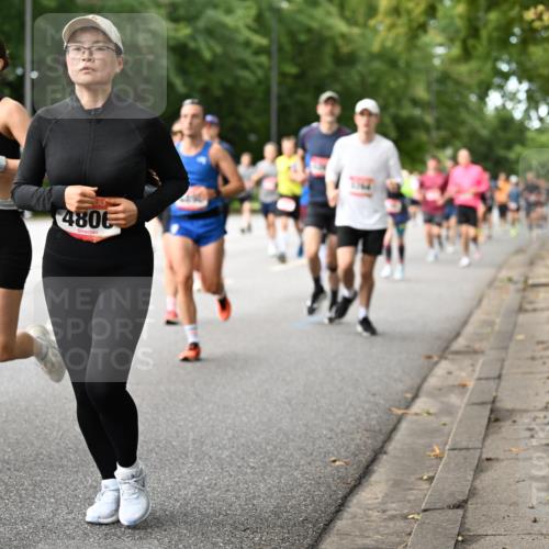 06.09.2026 - CURREX Alsterlauf Dr. Thomas Lammeyer http://msf.ph/oto/10114447 06.09.2026 09:07:43 Laufen 3073, 4806 meine-sportfotos.de