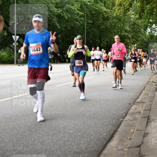 06.09.2026 - CURREX Alsterlauf Dr. Thomas Lammeyer http://msf.ph/oto/10114464 06.09.2026 09:07:45 Laufen 5262, 14, 42, 5642, 2506, 256, 2071 meine-sportfotos.de