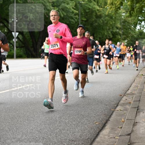 06.09.2026 - CURREX Alsterlauf Dr. Thomas Lammeyer http://msf.ph/oto/10114479 06.09.2026 09:07:48 Laufen 5020, 2071, 42, 195, 5708 meine-sportfotos.de