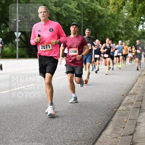 06.09.2026 - CURREX Alsterlauf Dr. Thomas Lammeyer http://msf.ph/oto/10114481 06.09.2026 09:07:48 Laufen 5020, 2071, 1, 30, 5708 meine-sportfotos.de