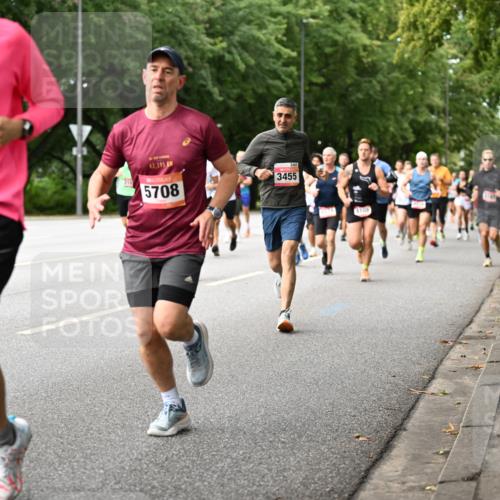 06.09.2026 - CURREX Alsterlauf Dr. Thomas Lammeyer http://msf.ph/oto/10114484 06.09.2026 09:07:49 Laufen 26, 2071, 42, 195, 5708, 3455, 3455, 4105 meine-sportfotos.de