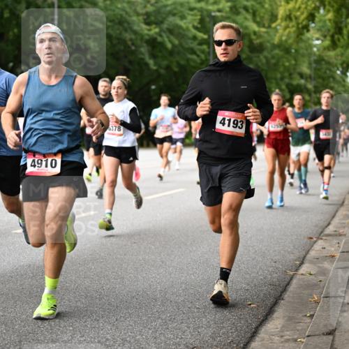 06.09.2026 - CURREX Alsterlauf Dr. Thomas Lammeyer http://msf.ph/oto/10114512 06.09.2026 09:07:53 Laufen 2344, 4910, 6378, 4193 meine-sportfotos.de