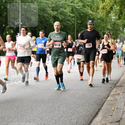 06.09.2026 - CURREX Alsterlauf Dr. Thomas Lammeyer http://msf.ph/oto/10114570 06.09.2026 09:08:02 Laufen 6125, 4532, 3202, 5202, 5628, 8204, 8322, 8299 meine-sportfotos.de