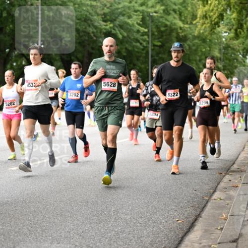 06.09.2026 - CURREX Alsterlauf Dr. Thomas Lammeyer http://msf.ph/oto/10114571 06.09.2026 09:08:02 Laufen 43, 6125, 5202, 4537, 3202, 5628, 8071, 8204, 8322, 8299 meine-sportfotos.de
