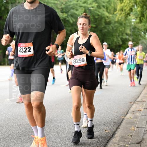 06.09.2026 - CURREX Alsterlauf Dr. Thomas Lammeyer http://msf.ph/oto/10114583 06.09.2026 09:08:04 Laufen 8322, 8299 meine-sportfotos.de