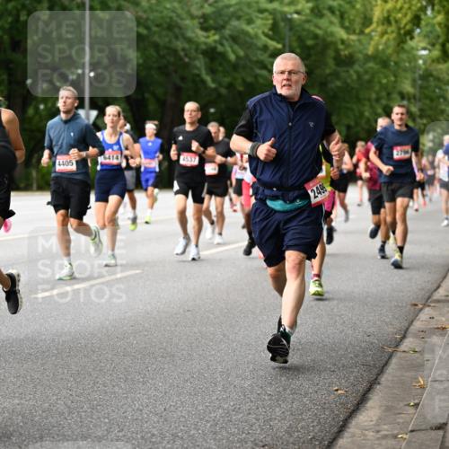 06.09.2026 - CURREX Alsterlauf Dr. Thomas Lammeyer http://msf.ph/oto/10114637 06.09.2026 09:08:12 Laufen 4275, 4405, 6414, 4537, 2499 meine-sportfotos.de