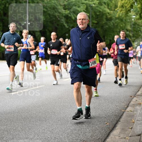 06.09.2026 - CURREX Alsterlauf Dr. Thomas Lammeyer http://msf.ph/oto/10114639 06.09.2026 09:08:13 Laufen 430, 405, 4537, 2499, 2796 meine-sportfotos.de
