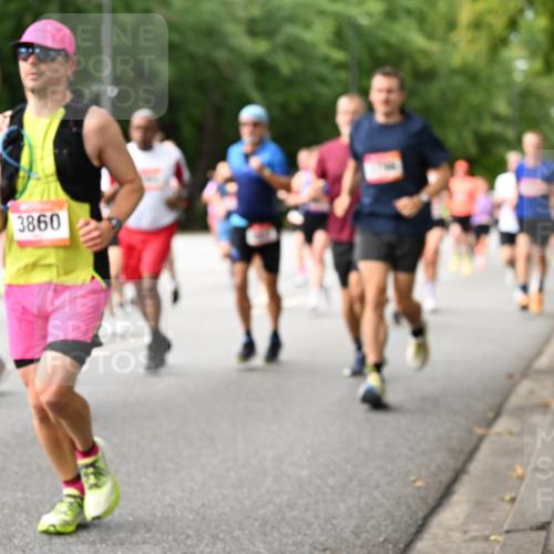 06.09.2026 - CURREX Alsterlauf Dr. Thomas Lammeyer http://msf.ph/oto/10114648 06.09.2026 09:08:14 Laufen 3860 meine-sportfotos.de