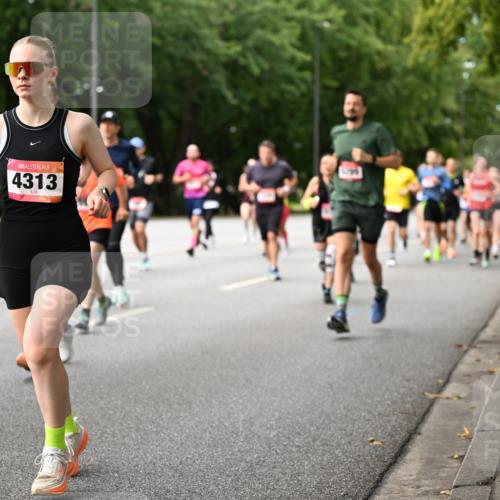 06.09.2026 - CURREX Alsterlauf Dr. Thomas Lammeyer http://msf.ph/oto/10114697 06.09.2026 09:08:22 Laufen 4313 meine-sportfotos.de