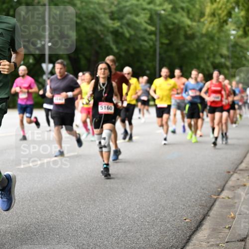 06.09.2026 - CURREX Alsterlauf Dr. Thomas Lammeyer http://msf.ph/oto/10114709 06.09.2026 09:08:24 Laufen 5299, 5160 meine-sportfotos.de