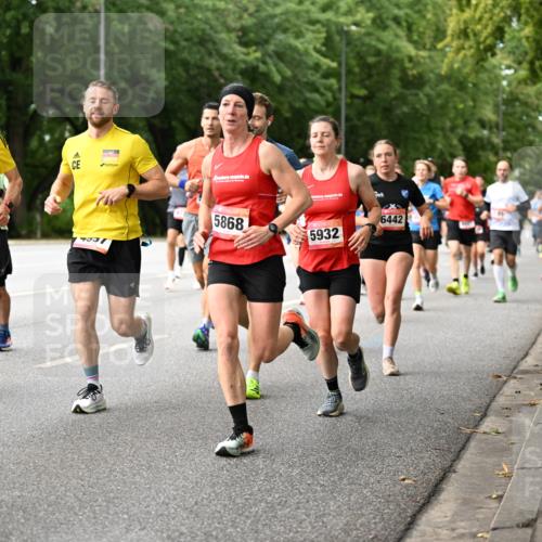 06.09.2026 - CURREX Alsterlauf Dr. Thomas Lammeyer http://msf.ph/oto/10114726 06.09.2026 09:08:26 Laufen 4998, 5868, 5932, 6442 meine-sportfotos.de