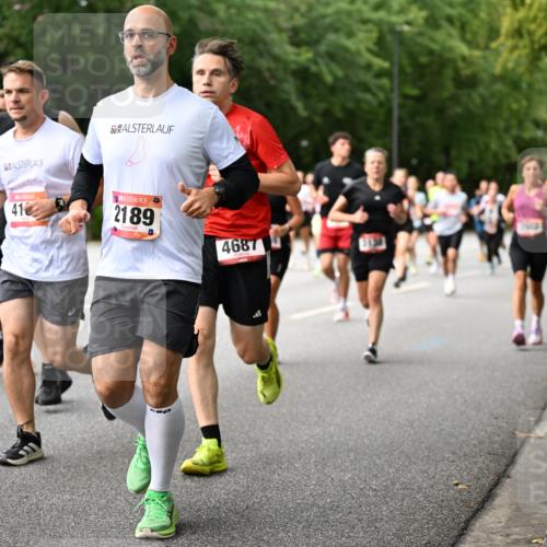 06.09.2026 - CURREX Alsterlauf Dr. Thomas Lammeyer http://msf.ph/oto/10114752 06.09.2026 09:08:31 Laufen 41, 2189, 4687 meine-sportfotos.de