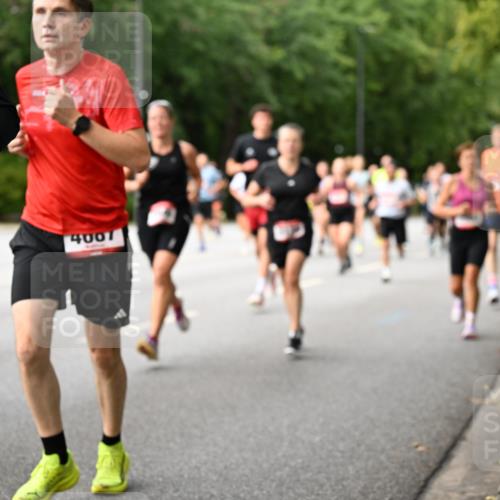 06.09.2026 - CURREX Alsterlauf Dr. Thomas Lammeyer http://msf.ph/oto/10114756 06.09.2026 09:08:31 Laufen 4007 meine-sportfotos.de