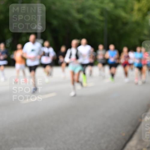 06.09.2026 - CURREX Alsterlauf Dr. Thomas Lammeyer http://msf.ph/oto/10114829 06.09.2026 09:08:44 Laufen  meine-sportfotos.de