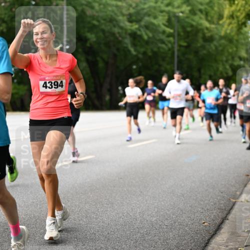 06.09.2026 - CURREX Alsterlauf Dr. Thomas Lammeyer http://msf.ph/oto/10114861 06.09.2026 09:08:48 Laufen 4989, 4394 meine-sportfotos.de
