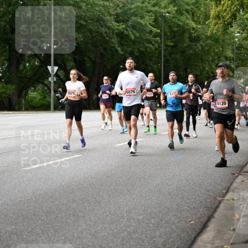 06.09.2026 - CURREX Alsterlauf Dr. Thomas Lammeyer http://msf.ph/oto/10114869 06.09.2026 09:08:50 Laufen 5571, 5575, 2823, 633, 4240, 8120, 2220, 572 meine-sportfotos.de