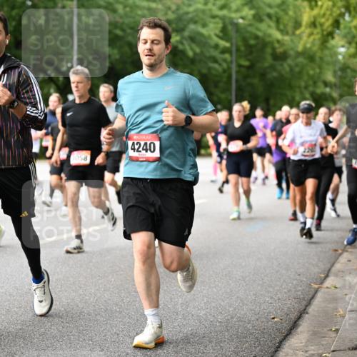 06.09.2026 - CURREX Alsterlauf Dr. Thomas Lammeyer http://msf.ph/oto/10114903 06.09.2026 09:08:55 Laufen 3, 3058, 4240, 6179 meine-sportfotos.de