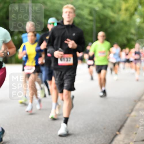 06.09.2026 - CURREX Alsterlauf Dr. Thomas Lammeyer http://msf.ph/oto/10114943 06.09.2026 09:09:01 Laufen  meine-sportfotos.de