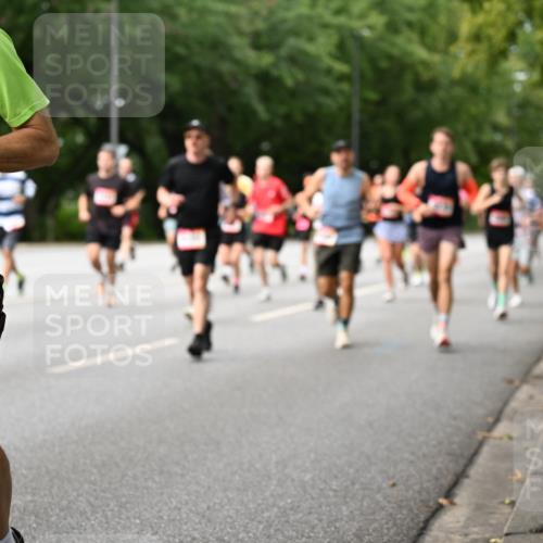 06.09.2026 - CURREX Alsterlauf Dr. Thomas Lammeyer http://msf.ph/oto/10114948 06.09.2026 09:09:03 Laufen 21, 2200 meine-sportfotos.de