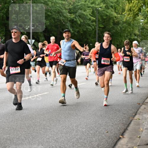 06.09.2026 - CURREX Alsterlauf Dr. Thomas Lammeyer http://msf.ph/oto/10114954 06.09.2026 09:09:04 Laufen 3488, 4333, 6182, 584, 2372, 4833, 4999, 23 meine-sportfotos.de