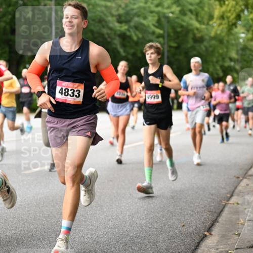 06.09.2026 - CURREX Alsterlauf Dr. Thomas Lammeyer http://msf.ph/oto/10114965 06.09.2026 09:09:05 Laufen 584, 4833, 4999 meine-sportfotos.de