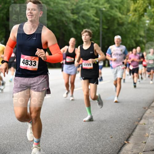 06.09.2026 - CURREX Alsterlauf Dr. Thomas Lammeyer http://msf.ph/oto/10114966 06.09.2026 09:09:06 Laufen 4833, 4999 meine-sportfotos.de