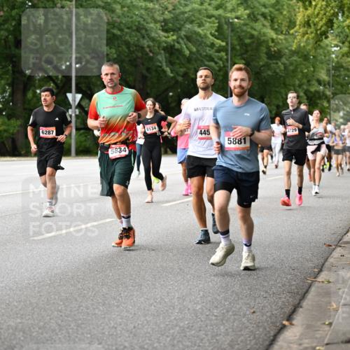 06.09.2026 - CURREX Alsterlauf Dr. Thomas Lammeyer http://msf.ph/oto/10115011 06.09.2026 09:09:14 Laufen 6287, 5834, 8134, 445, 4729, 5881 meine-sportfotos.de