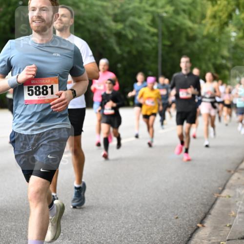 06.09.2026 - CURREX Alsterlauf Dr. Thomas Lammeyer http://msf.ph/oto/10115020 06.09.2026 09:09:15 Laufen 834, 5881 meine-sportfotos.de