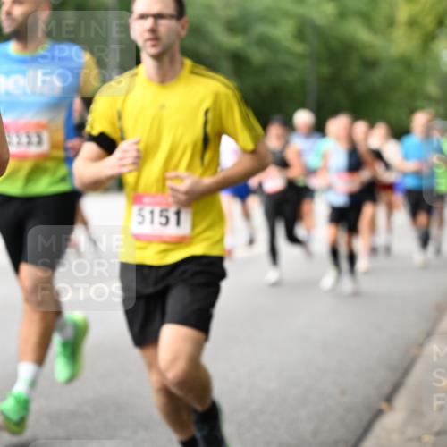 06.09.2026 - CURREX Alsterlauf Dr. Thomas Lammeyer http://msf.ph/oto/10115057 06.09.2026 09:09:25 Laufen 5151 meine-sportfotos.de