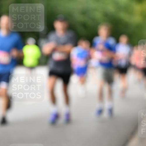 06.09.2026 - CURREX Alsterlauf Dr. Thomas Lammeyer http://msf.ph/oto/10115062 06.09.2026 09:09:29 Laufen  meine-sportfotos.de