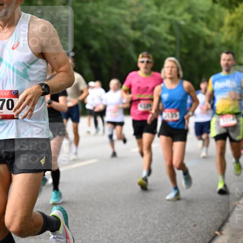 06.09.2026 - CURREX Alsterlauf Dr. Thomas Lammeyer http://msf.ph/oto/10115072 06.09.2026 09:09:38 Laufen 2870 meine-sportfotos.de