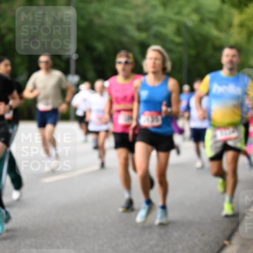 06.09.2026 - CURREX Alsterlauf Dr. Thomas Lammeyer http://msf.ph/oto/10115075 06.09.2026 09:09:38 Laufen 3739 meine-sportfotos.de
