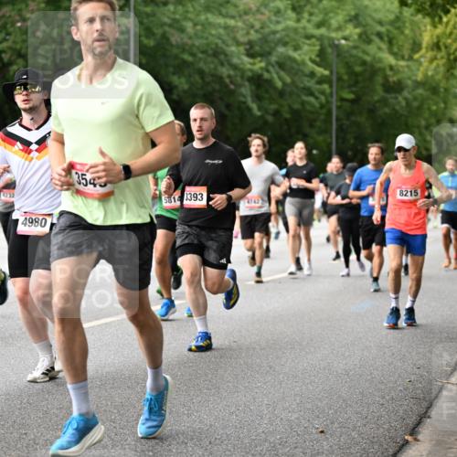 06.09.2026 - CURREX Alsterlauf Dr. Thomas Lammeyer http://msf.ph/oto/10115102 06.09.2026 09:09:45 Laufen 165, 4980, 354, 5814, 3393, 4742, 8215 meine-sportfotos.de