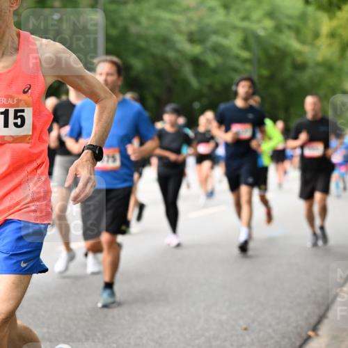 06.09.2026 - CURREX Alsterlauf Dr. Thomas Lammeyer http://msf.ph/oto/10115122 06.09.2026 09:09:48 Laufen 8215, 75 meine-sportfotos.de