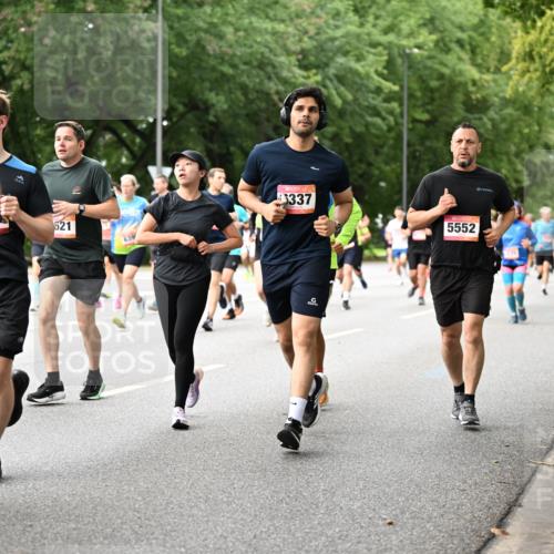 06.09.2026 - CURREX Alsterlauf Dr. Thomas Lammeyer http://msf.ph/oto/10115126 06.09.2026 09:09:48 Laufen 337, 5694, 75, 621, 5552 meine-sportfotos.de