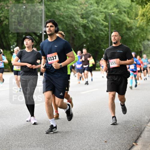 06.09.2026 - CURREX Alsterlauf Dr. Thomas Lammeyer http://msf.ph/oto/10115130 06.09.2026 09:09:49 Laufen 562, 6337, 555 meine-sportfotos.de