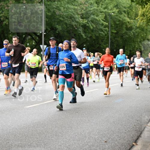 06.09.2026 - CURREX Alsterlauf Dr. Thomas Lammeyer http://msf.ph/oto/10115149 06.09.2026 09:09:52 Laufen 3051, 4690, 5029, 5895, 4005, 251, 3225, 5983, 8230, 4326 meine-sportfotos.de