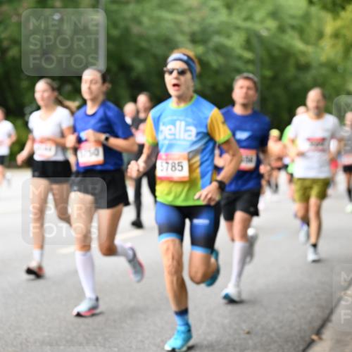 06.09.2026 - CURREX Alsterlauf Dr. Thomas Lammeyer http://msf.ph/oto/10115195 06.09.2026 09:09:59 Laufen 9, 5785 meine-sportfotos.de